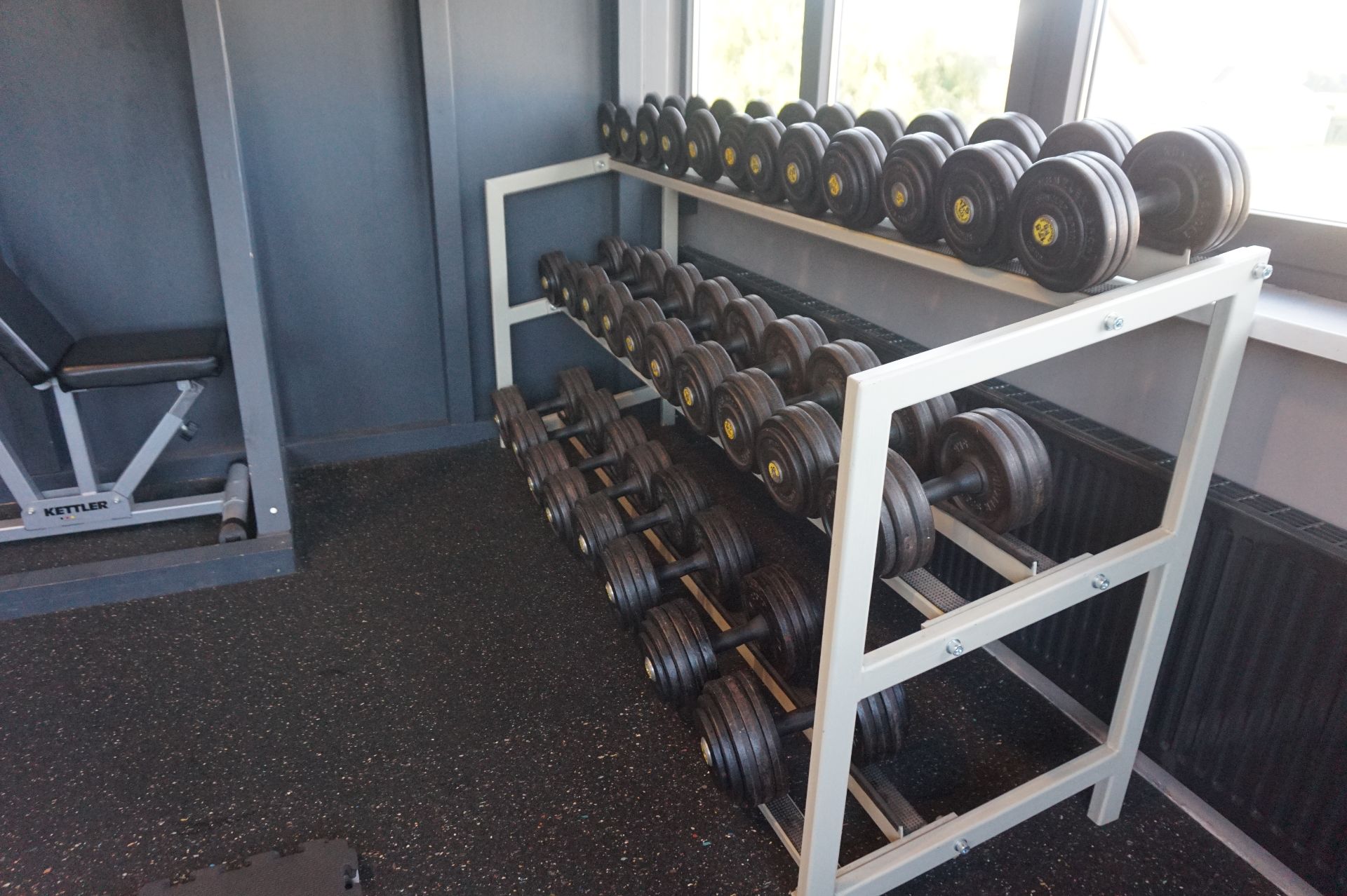 Umkleide- und Aufenthaltsbereich im KSN Performance Center