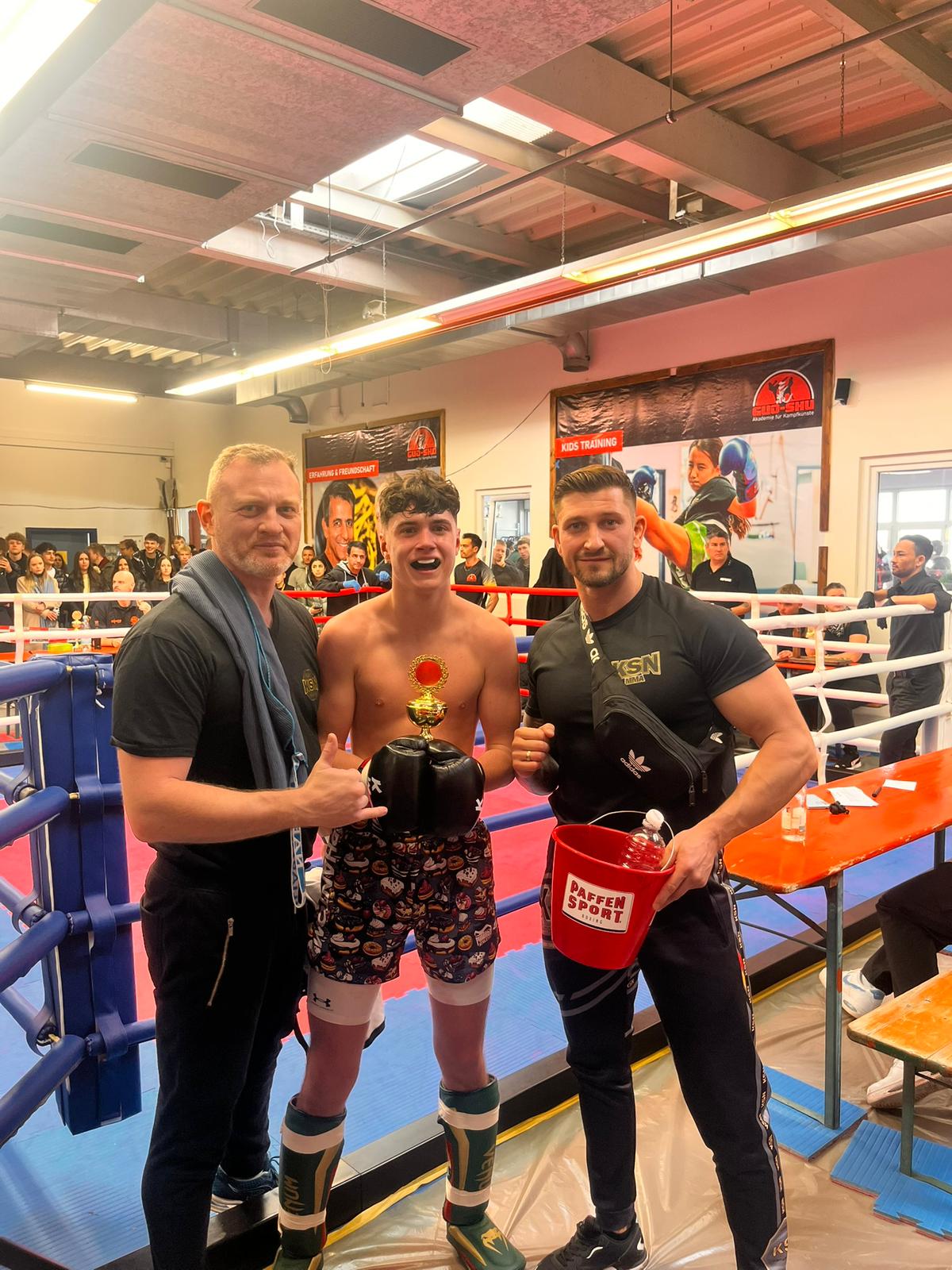 Umkleide- und Aufenthaltsbereich im KSN Performance Center